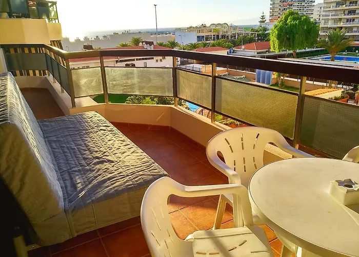 2 Bedrooms Sea View 100 Meters From Ocean Apartman *